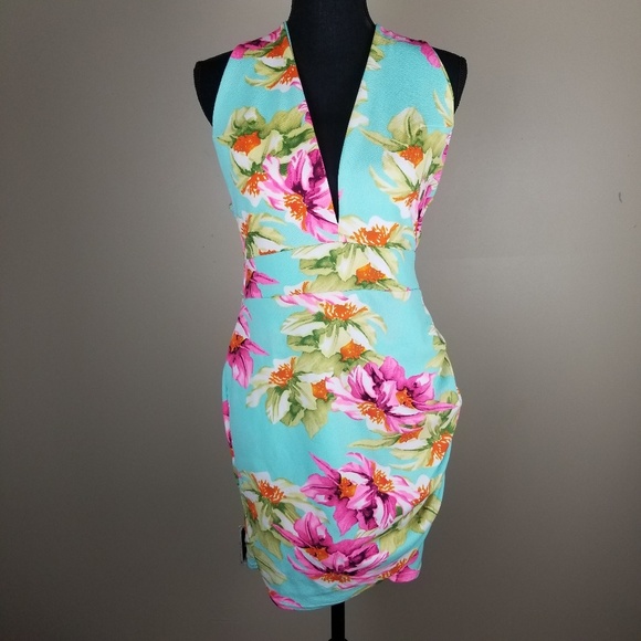 Boohoo Dresses & Skirts - Boohoo Floral Print Dress